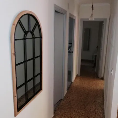 Bonito Piso En Apartment