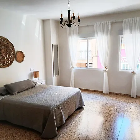 Bonito Piso En 德尼亚
